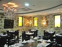 Vergi Hotel