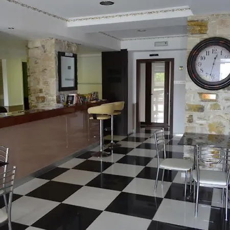 Vergi Hotel